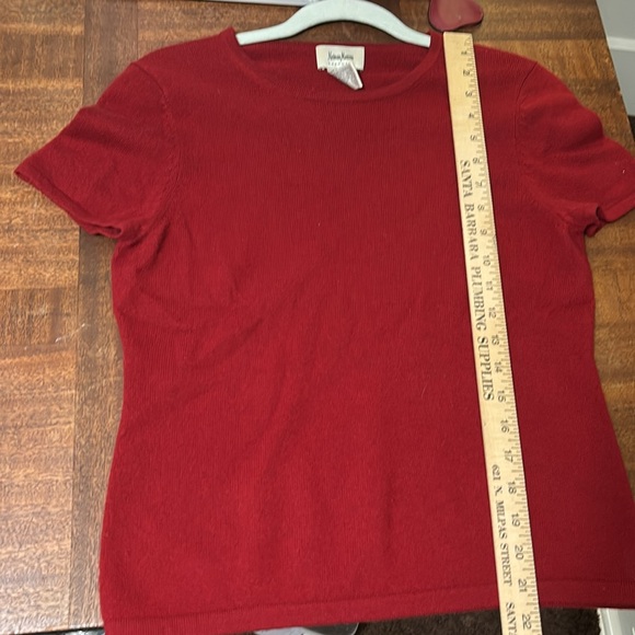 Gorgeous Rust/red Neiman Marcus M cashmere sweater - Picture 5 of 5